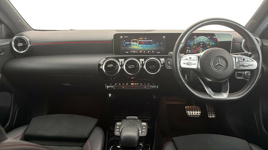 Mercedes-Benz A Class A180 Amg Line Executive Black #6