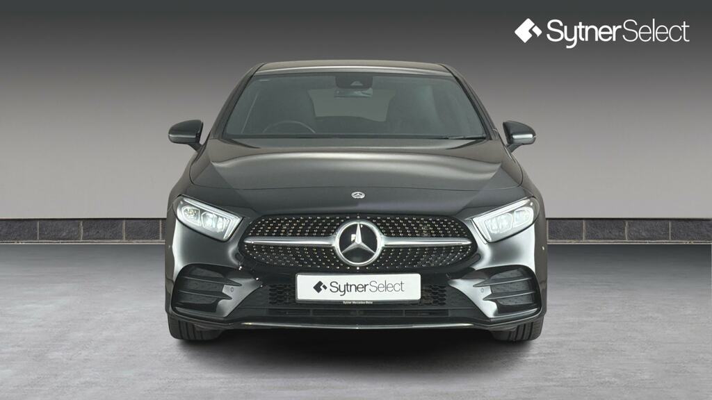 Mercedes-Benz A Class A180 Amg Line Executive Black #4