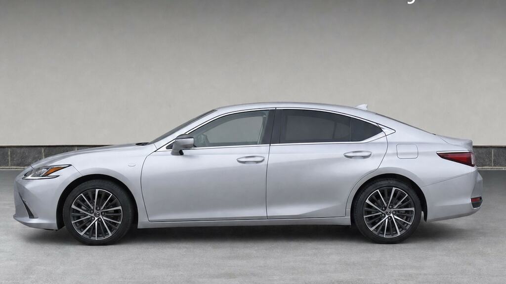 Lexus ES 300H 2.5 Cvt White #6