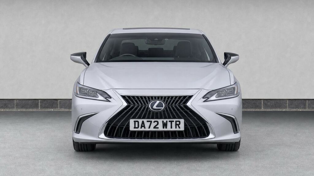 Lexus ES 300H 2.5 Cvt White #5