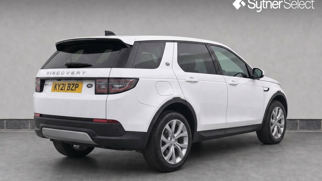 Land Rover Discovery Sport 2.0 D165 Se 2Wd White #4