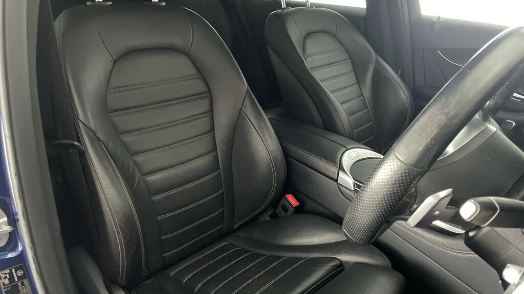 Mercedes-Benz GLC Class 2.0 300D Amg Line Premium Plus G-tronic 4Matic Silver #10