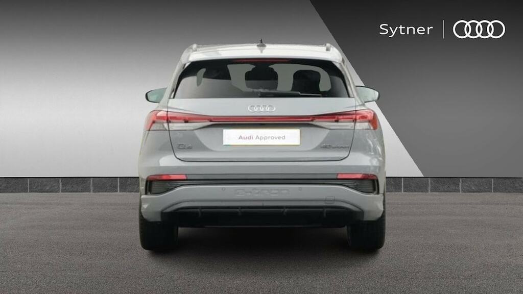 Audi Q4 E Tron Audi E-tron Estate 220Kw 50 Quattro 82Kwh Sport Blue #8