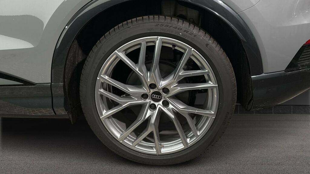Audi Q4 E Tron 150Kw 40 63Kwh Black Edition Tech Pack Grey #5