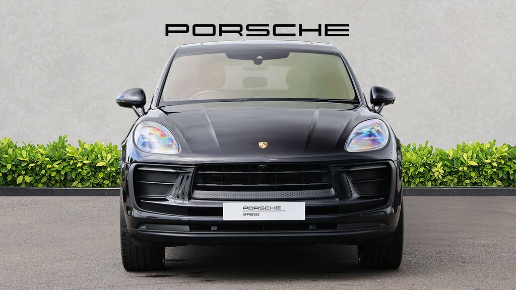 Porsche Macan 5dr Pdk Black #4