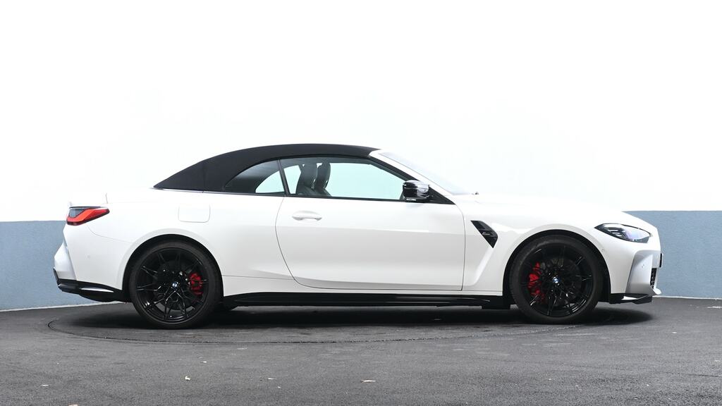 BMW M4 M4 Xdrive Competition M Step White #5