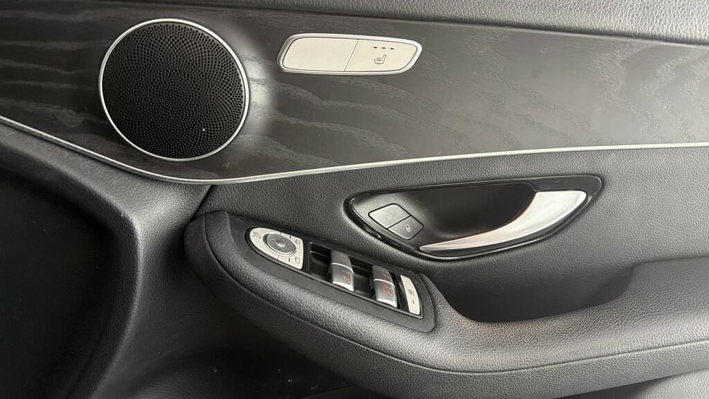 Mercedes-Benz GLC Class 2.0 Glc 300 4Matic Sport 255 Bhp White #21