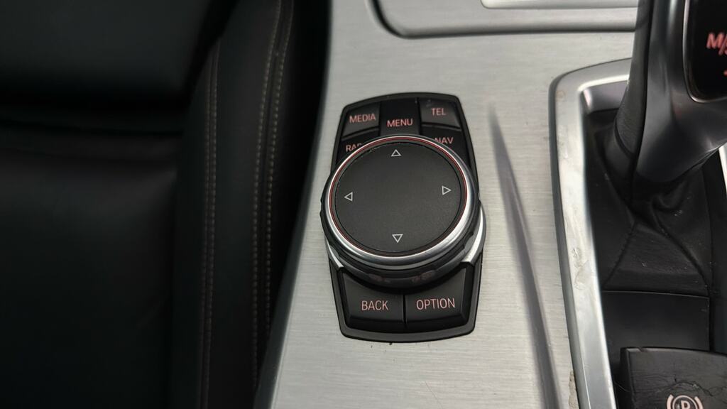 BMW 5 Series 530D M Sport Touring Blue #19