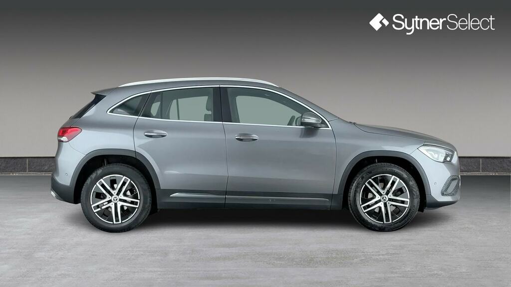Mercedes-Benz GLA Class Gla 200 Sport Executive Grey #3