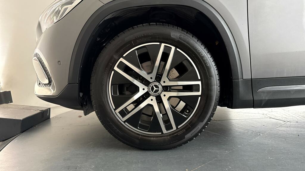 Mercedes-Benz GLA Class 1.3 Gla200 Amg Line Premium 7G-dct Euro 6 Ss Silver #24