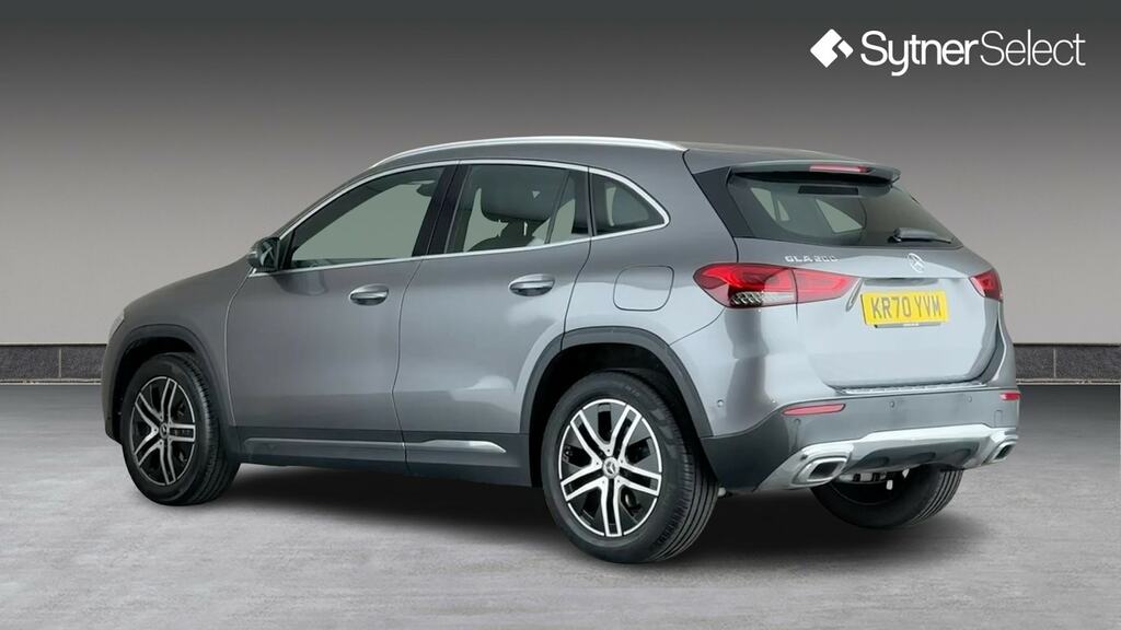 Mercedes-Benz GLA Class Gla 200 Sport Executive Grey #2