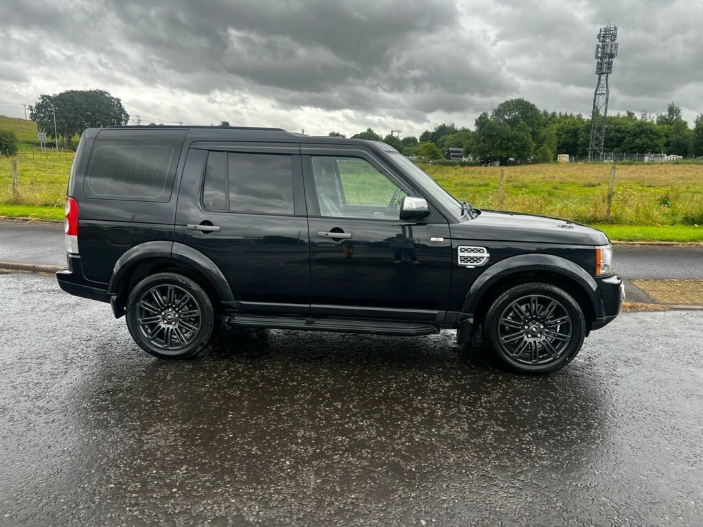 Land Rover Discovery 4 3L Hse Black #3