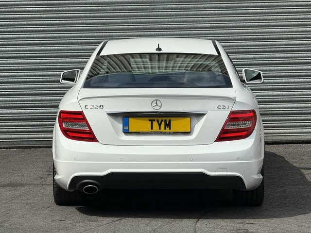 Mercedes-Benz C Class 2.1 C300dh Amg Line Premium Plus G-tronic Euro White #7