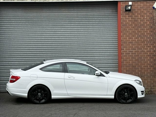 Mercedes-Benz C Class 2.1 C300dh Amg Line Premium Plus G-tronic Euro White #10