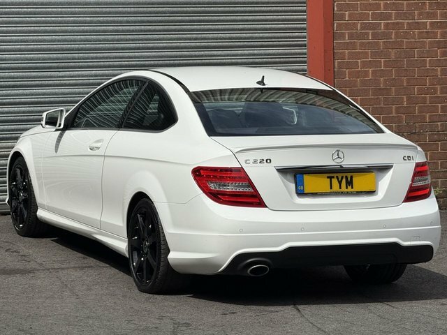Mercedes-Benz C Class 2.1 C300dh Amg Line Premium Plus G-tronic Euro White #9