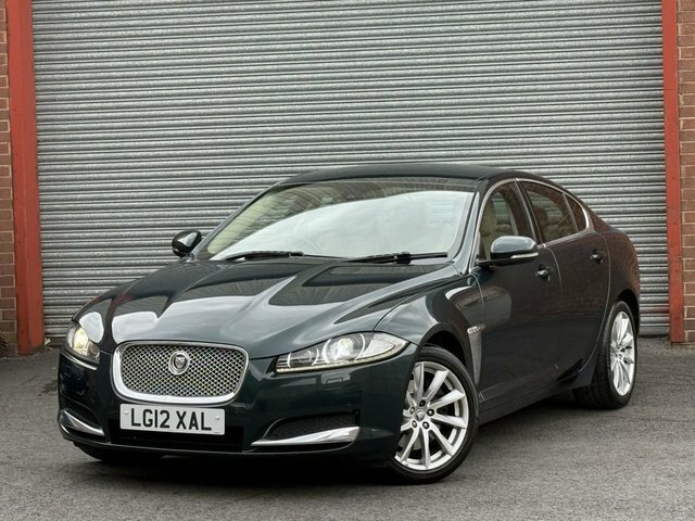 Jaguar XF 2.2D Premium Luxury Saloon Euro 5 Green #2