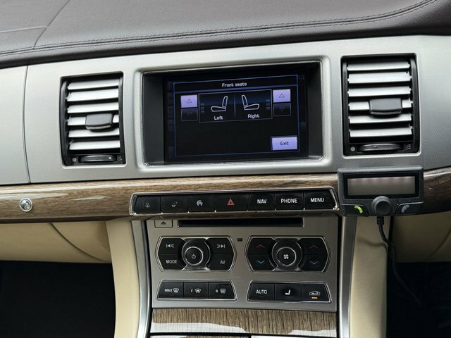 Jaguar XF 2.2D Premium Luxury Euro 5 Ss Blue #20