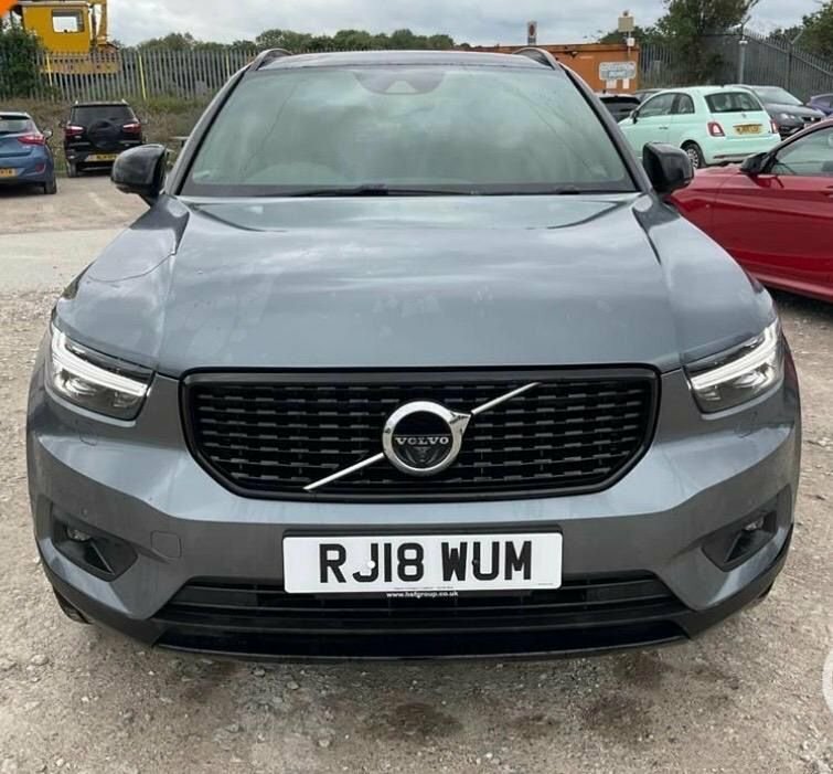 Volvo XC40 2L R-design Grey #2