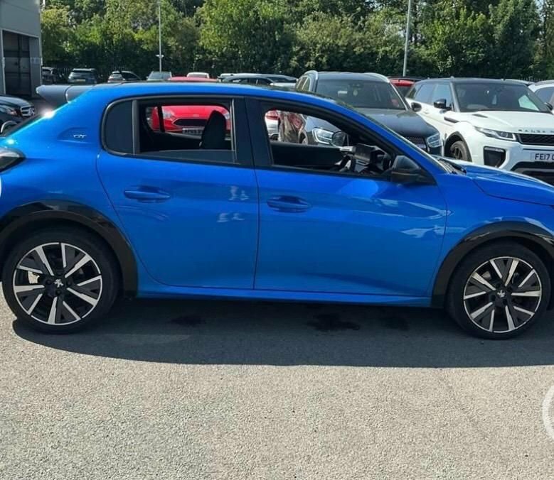 Peugeot 208 1.2L Gt Blue #2