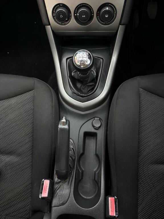 Peugeot 308 SW 1.6 E-hdi Active Estate Blue #14