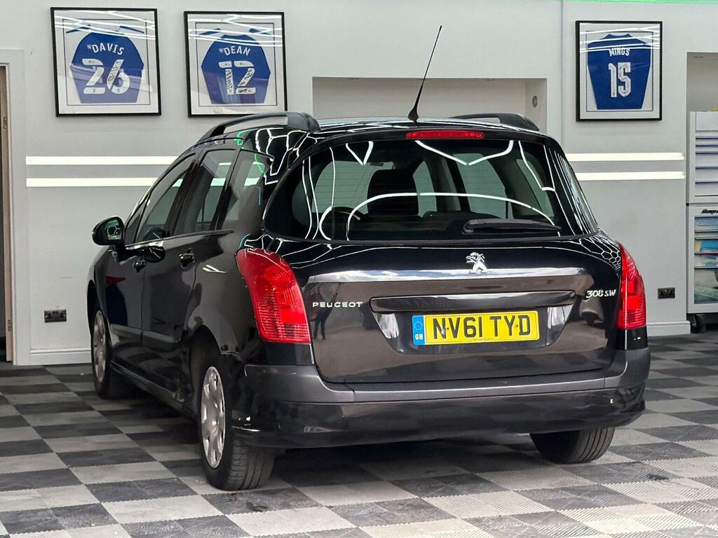 Peugeot 308 SW 1.6 Hdi Access Euro 5 Black #4
