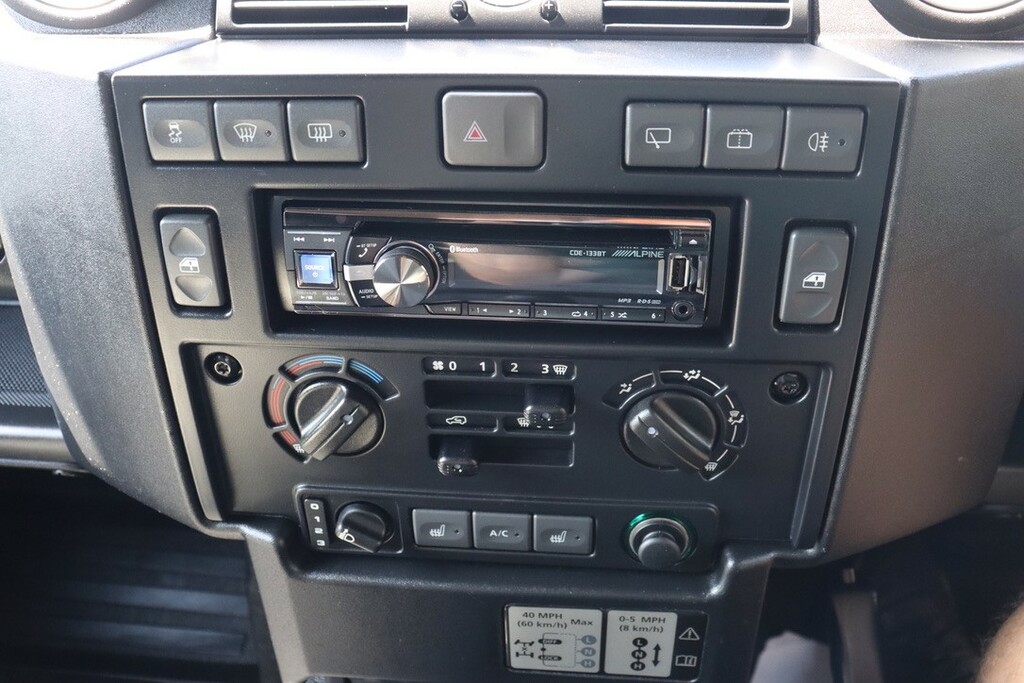 Land Rover Defender 90 Defender 90 Xs Td Grey #29