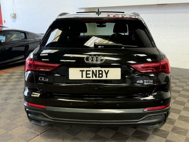 Audi Q3 Automatic LR19LTF Black #5