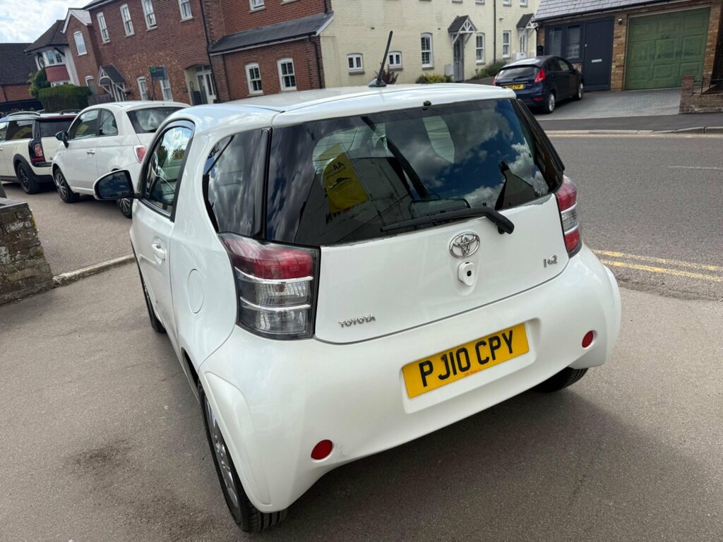 Toyota IQ 1.0 Vvt-i 2 Multidrive Euro 4 White #6