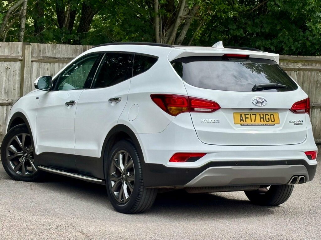 Hyundai Santa Fe 2.2 Crdi Blue Drive Wiggins Edition 4Wd Euro White #4