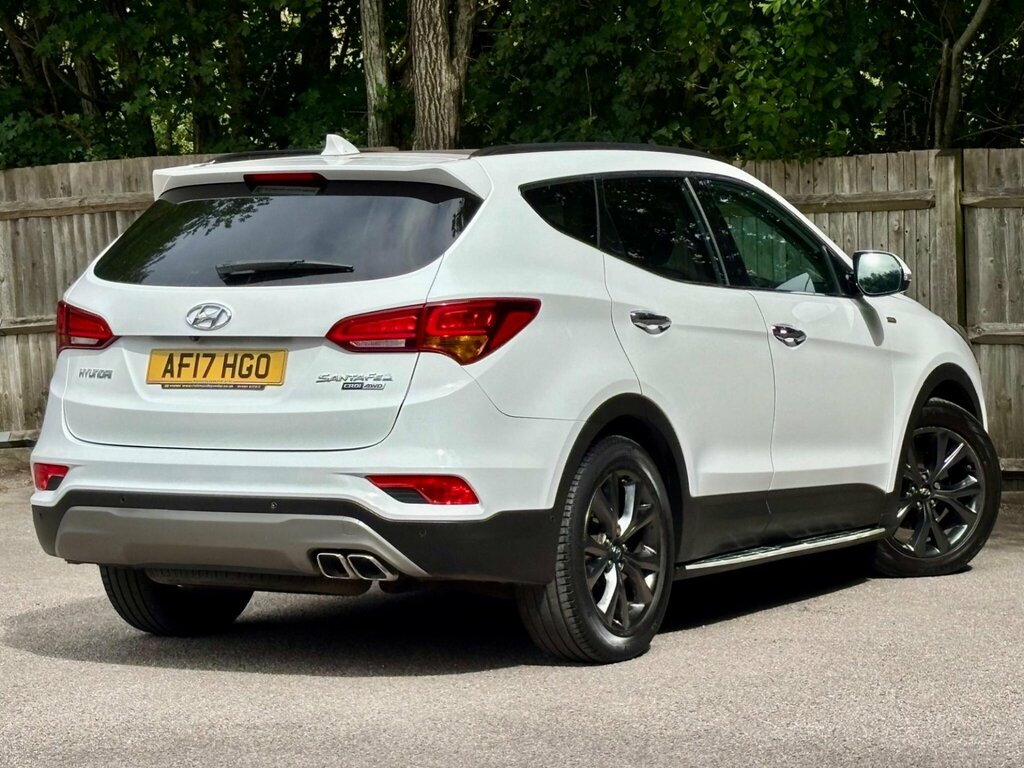 Hyundai Santa Fe 2.2 Crdi Blue Drive Wiggins Edition 4Wd Euro White #5