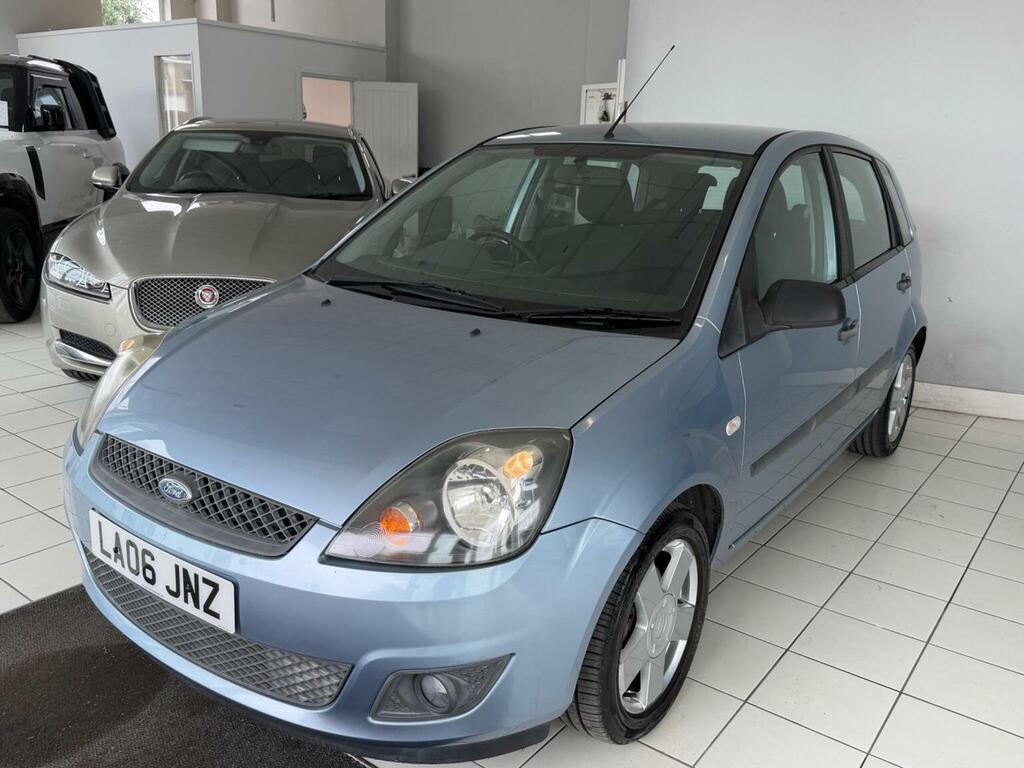Ford Fiesta Hatchback 1.4 Zetec Climate 200606 Blue #3
