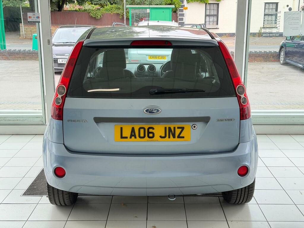 Ford Fiesta Hatchback 1.4 Zetec Climate 200606 Blue #6