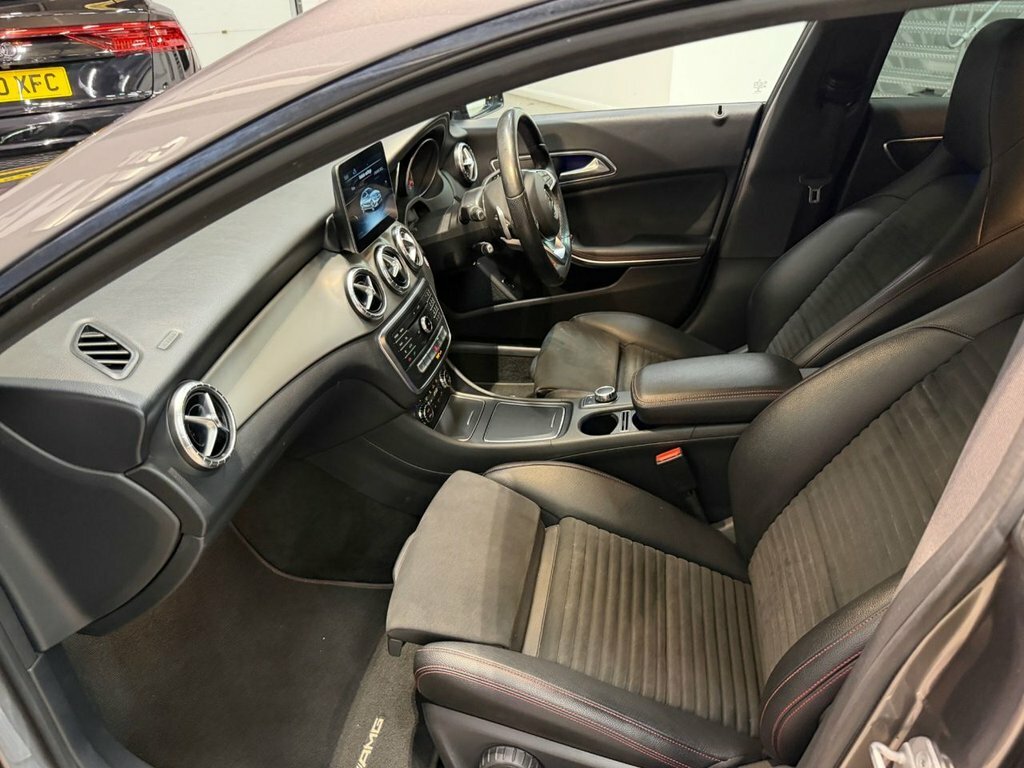 Mercedes-Benz CLA Class 2.1 Cla 220 D Sport 174 Bhp Black #24
