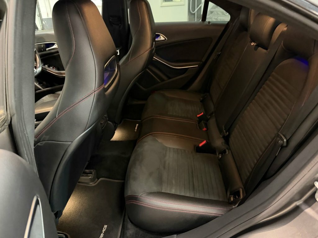 Mercedes-Benz CLA Class 2.1 Cla 220 D Sport 174 Bhp Black #23