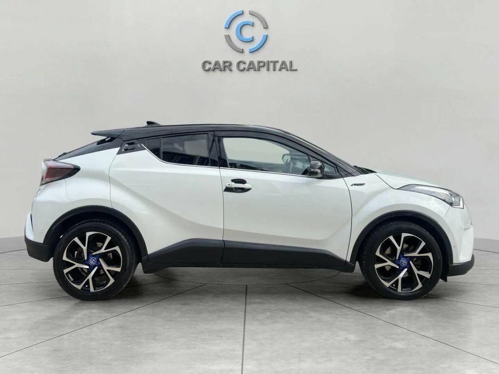 Toyota C-Hr 1.2L Dynamic KF17OJE White #4