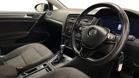 Volkswagen e-Golf 5dr Black #6
