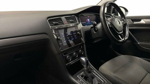 Volkswagen e-Golf 5dr Black #2