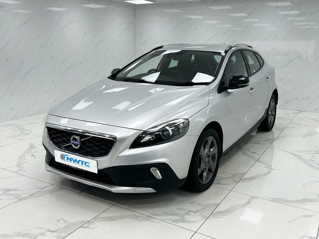 Volvo V40 Cross Country 2L Lux Silver #4