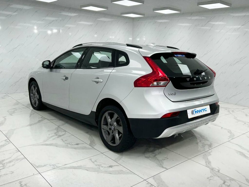 Volvo V40 Cross Country 2L Lux Silver #6