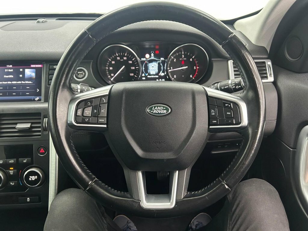 Land Rover Discovery Sport Td4 Se Tech Black #17
