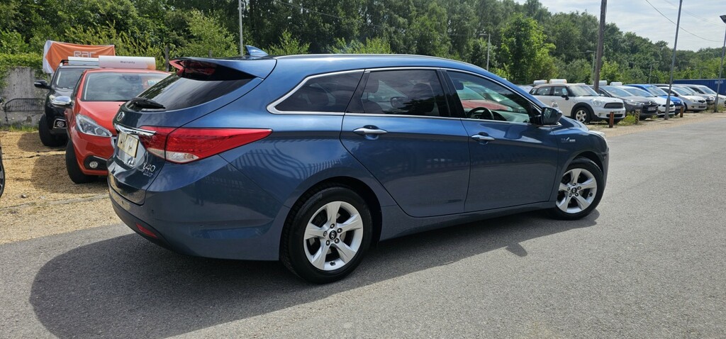 Hyundai I40 Estate 1.7 Crdi Blue Drive Style 2015 Blue #3