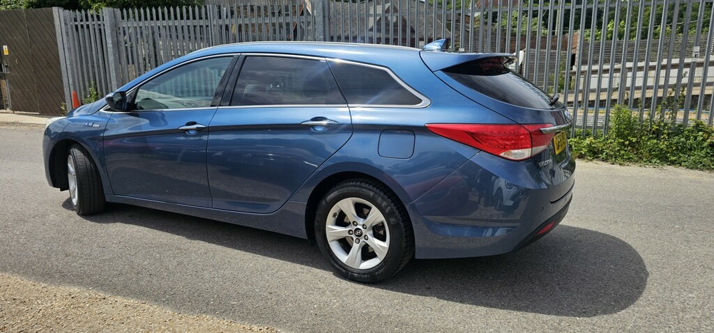 Hyundai I40 Estate 1.7 Crdi Blue Drive Style 2015 Blue #5