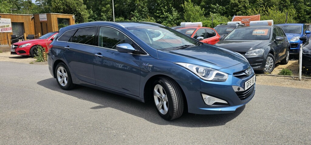 Hyundai I40 Estate 1.7 Crdi Blue Drive Style 2015 Blue #2