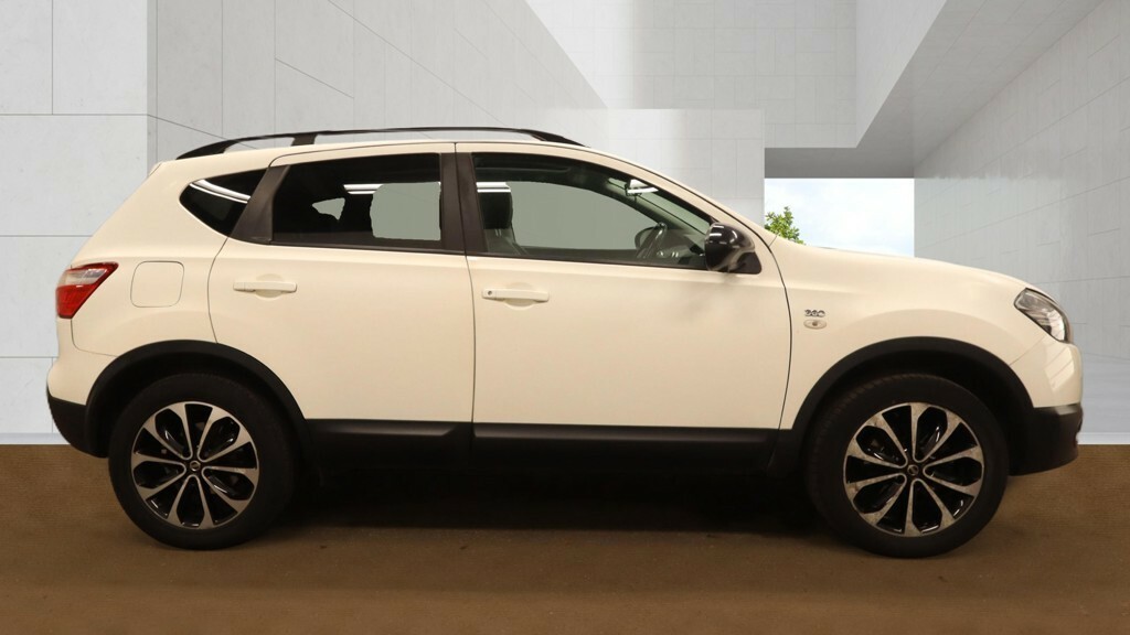 Nissan Qashqai Suv 1.6 360 2013 White #5