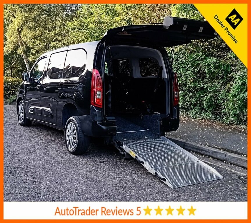 Citroen Berlingo 1.5L Feel Black