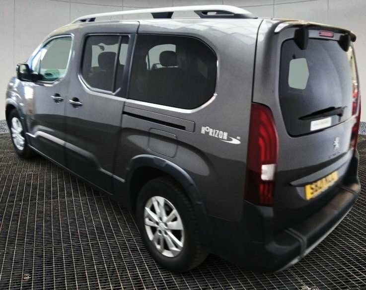 Peugeot Rifter 1.2L Allure Premium Grey #3