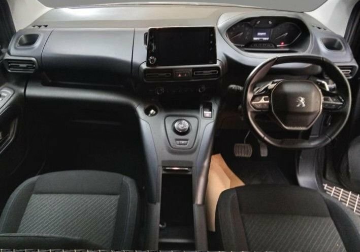 Peugeot Rifter 1.2L Allure Premium Grey #4
