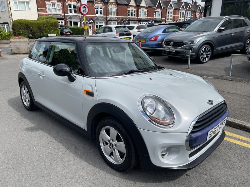 Mini Hatch Cooper Silver