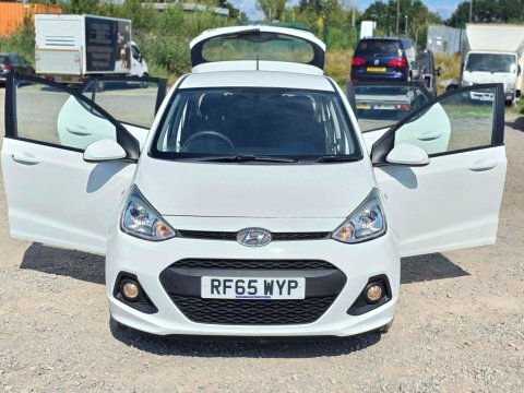 Hyundai I10 1.2 Se RF65WYP White #6