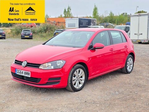 Volkswagen Golf 1.6 Tdi Bluemotion DG64WMM Red #3